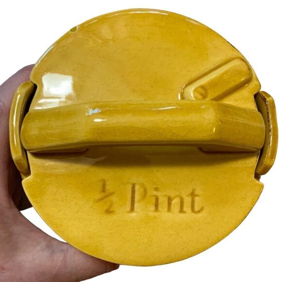 Half Pint Vintage Ceramic Basket Container - Picture 2 of 14